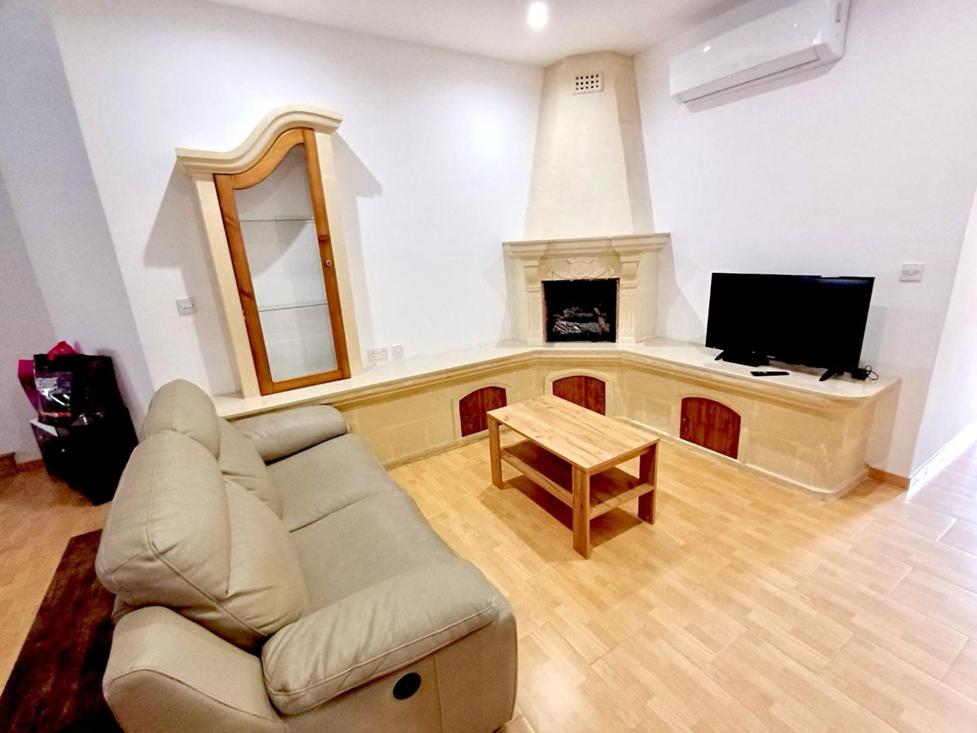 Sultana Tal-Vittorji Villa Xagħra Eksteriør billede